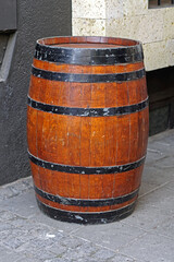 Oak barrel