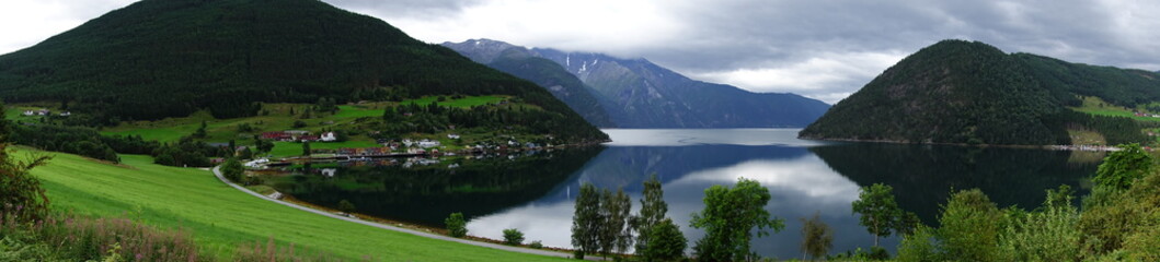 Obraz na płótnie Canvas Norwegian Fjord Panoramic 