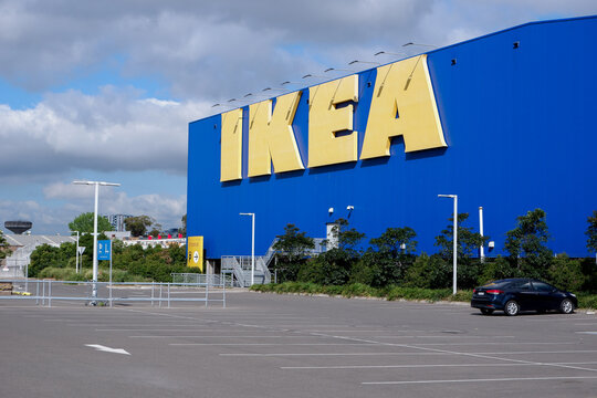 Sydney, Australia 2019-10-23 Empty Parking Near The IKEA Tempe Store.