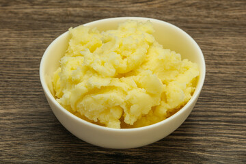 Mashed potato in the bowl