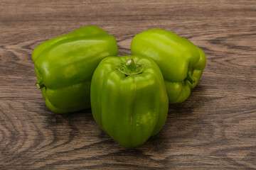 Green sweet bell pepper heap