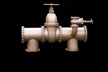 Pipeline fittings for gas, oil, and water pipelines