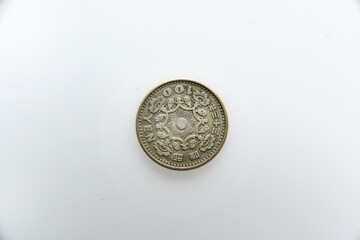 昭和33年の100円銀貨の裏