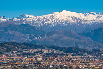 Fototapeta na wymiar Sierra Nevada de Granada en Andalucía