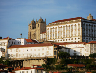 View of the Porto cathedral and old town