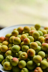 採れたての青梅