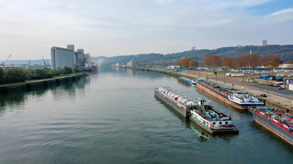 Naklejka premium Presqu’île Rollet Rouen