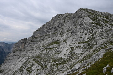 Wandern Bergsteigen auf den Guffert den Hausberg der Münchner in Tirol Österreich bei Achenkirch Rofan