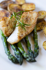 cod with green aparagus and roasted potatoes