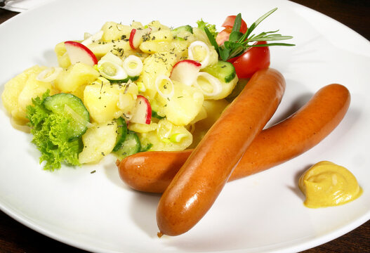 Wiener Sausages with Potato Salad and Mustard