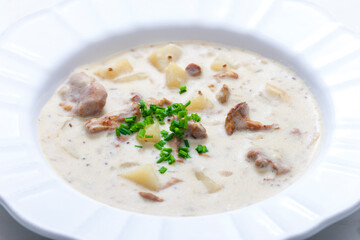 creamy potato soup with mushrooms