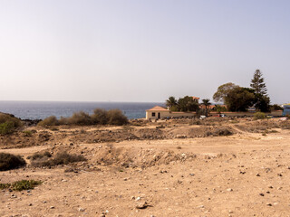 Obraz premium Isloated modern bungalow, overlooking the coast, on the outskirts and very quiet areas of Los Cristianos, Tenneriffe, Canary islands, Spain