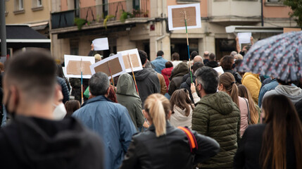 manifestación por las restricciones de la pandemia. covid-19. Hosteleria y leyes.