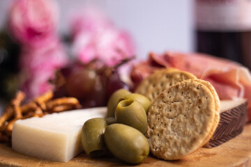 charcuterie plater