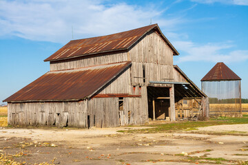 Fototapeta na wymiar Barn in the Midwest