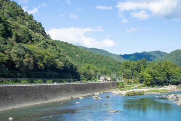 Fototapeta na wymiar A very beautiful river in Mino City, Gifu Prefecture