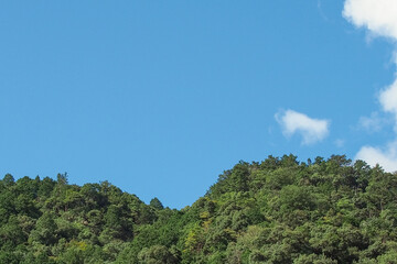 快晴で気持ちの良い青空　岐阜県 美濃市
