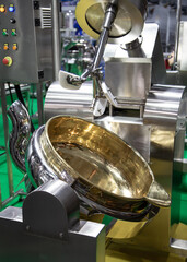 Commercial mixing jacketed kettle for food industry