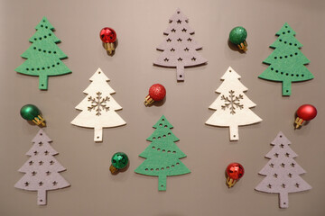 Obraz premium Christmas pattern decorative with trees and ornaments. クリスマスパターン、クリスマスツリーとオーナメント