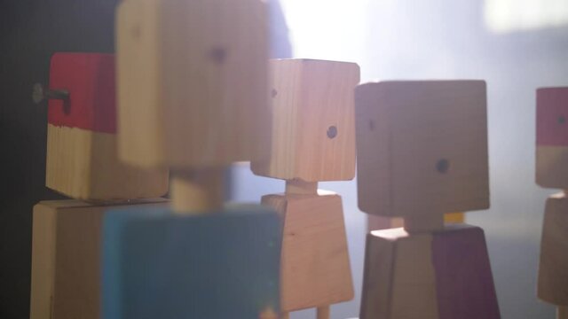 Building a Robot made of Wood