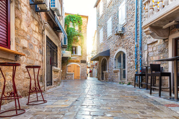 Fototapeta na wymiar Old Town of Budva and traditional buildings of Montenegro