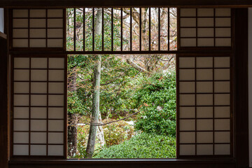 日本　京都、源光庵の迷いの窓