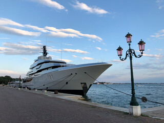 carrier