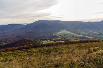 panorama z połoniny Caryńskiej - Bieszczady 