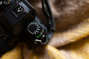 フィルムカメラのシャッタースピード調節ダイヤル