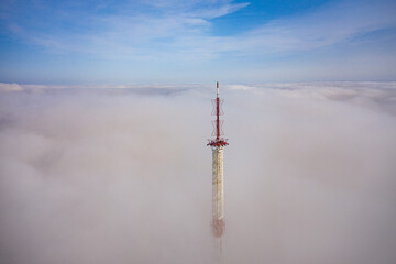 Obraz premium Lviv Television tower in clouds