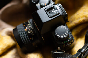 フィルムカメラのレンズと絞り