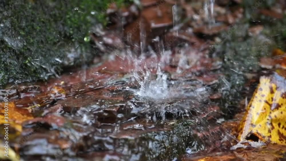 Poster Waterfall with rocks in slow motion