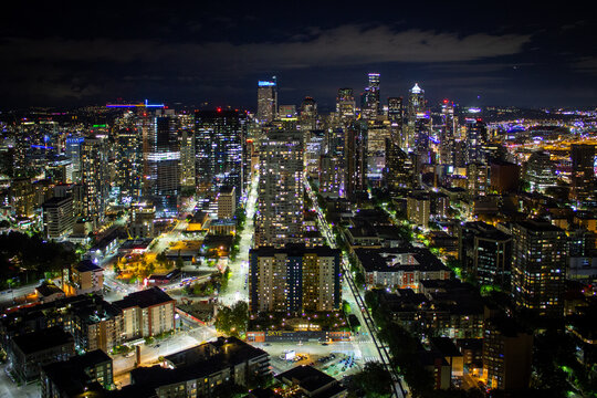Seattle skyline at night