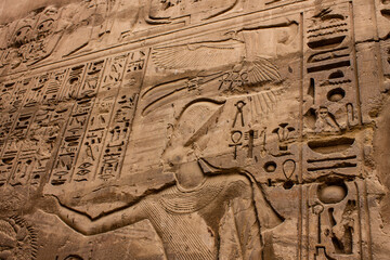 Ancient egyptian hieroglyphics