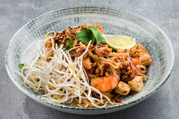 Pad Thai with shrimp