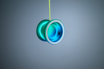 Blue Green white yoyo yo-yo unresponsive
