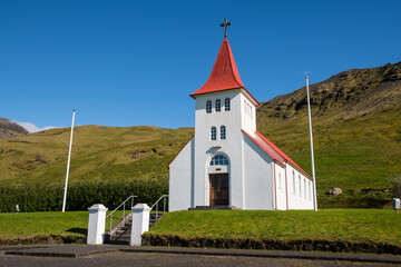 Fototapeta na wymiar Countryside church of Asolfsskali in Eyjafjoll in Iceland