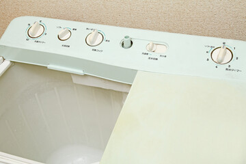 二槽式洗濯機