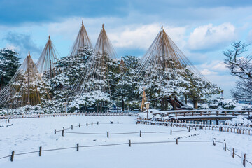雪の兼六園