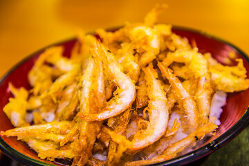 白エビ唐揚げ丼