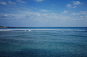 고요하고 잔잔한 바다의 풍경