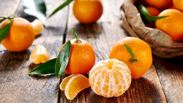 clementine and leaf