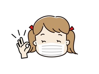 マスクをして笑顔の女の子　感染対策バッチリ