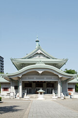 Fototapeta premium 慰霊堂（横網町公園：横網）