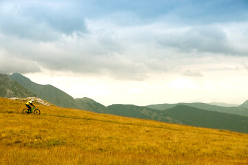 mountain bikers