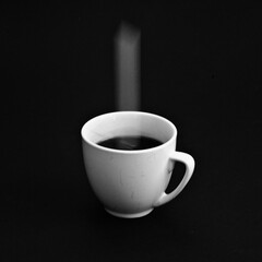 café espresso style pop art coloré photo studio publicitaire publicité petit déjeuner ou travail au bureau qualité du service machine à café