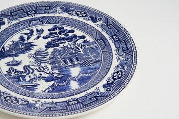Traditional elegance decorative plate porcelain