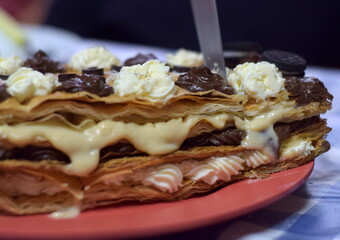 
Chocolate and puff pastry cake