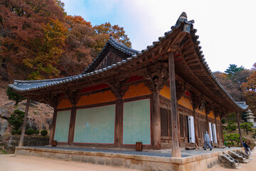 Fototapeta na wymiar Main hall of temple (national treasure)-Busuksa(temple name), Youngju Gyoungsangbukdo, Korea