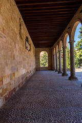 Fototapeta na wymiar Old historic cloister in Salamanca